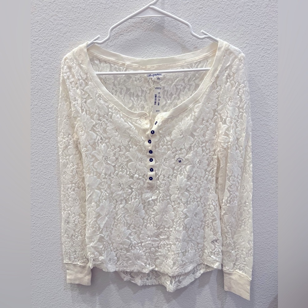 Brand New Aeropostale Lace Top Size M